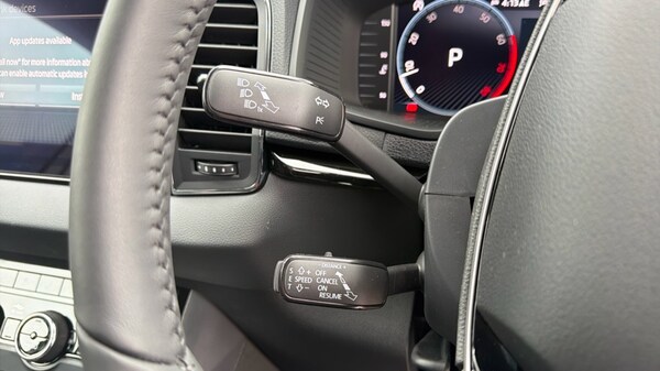 Used Skoda Karoq 2025 for sale - 76272941: Photo 24