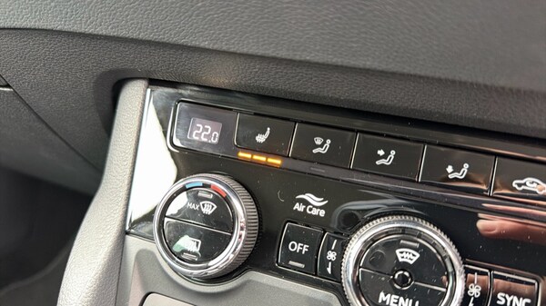 Used Skoda Karoq 2025 for sale - 76272941: Photo 32