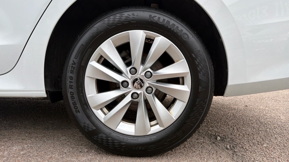 Used Skoda Octavia 2024 for sale - 76870488: Photo 18