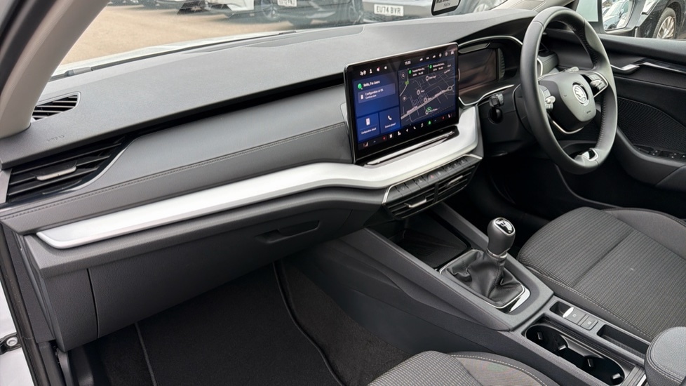 Used Skoda Octavia 2024 for sale - 76870488: Photo 2