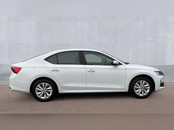 Used Skoda Octavia 2024 for sale - 76870488: Photo