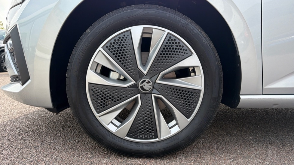 Used Skoda Scala 2025 for sale - 76871259: Photo 19
