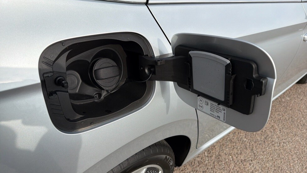 Used Skoda Scala 2025 for sale - 76871259: Photo 27