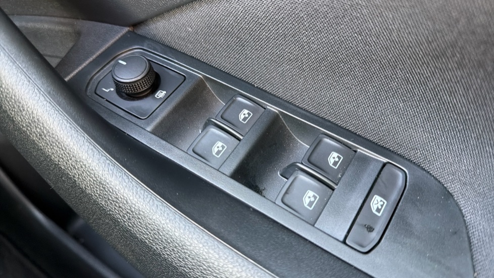 Used Skoda Kamiq 2025 for sale - 76870698: Photo 30