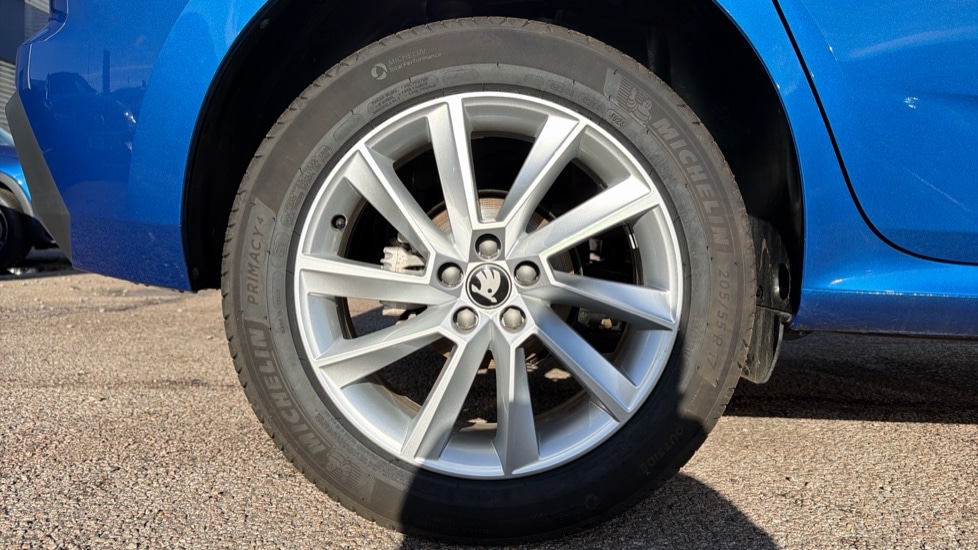 Used Skoda Kamiq 2025 for sale - 76870698: Photo 5