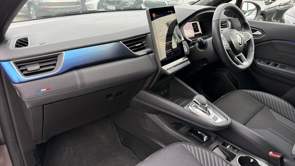 Used Renault Captur 2025 for sale - 76079000: Photo 10