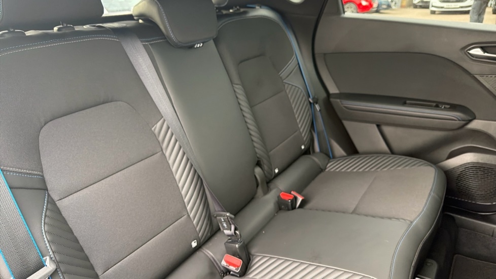 Used Renault Captur 2025 for sale - 76079000: Photo 14