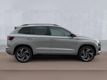 Used Skoda Karoq 2025 for sale - 76366470: Photo