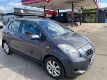 Used Toyota Yaris 2009 for sale - 73521811: Photo