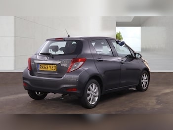 Used Toyota Yaris 2013 for sale - 78734867: Photo