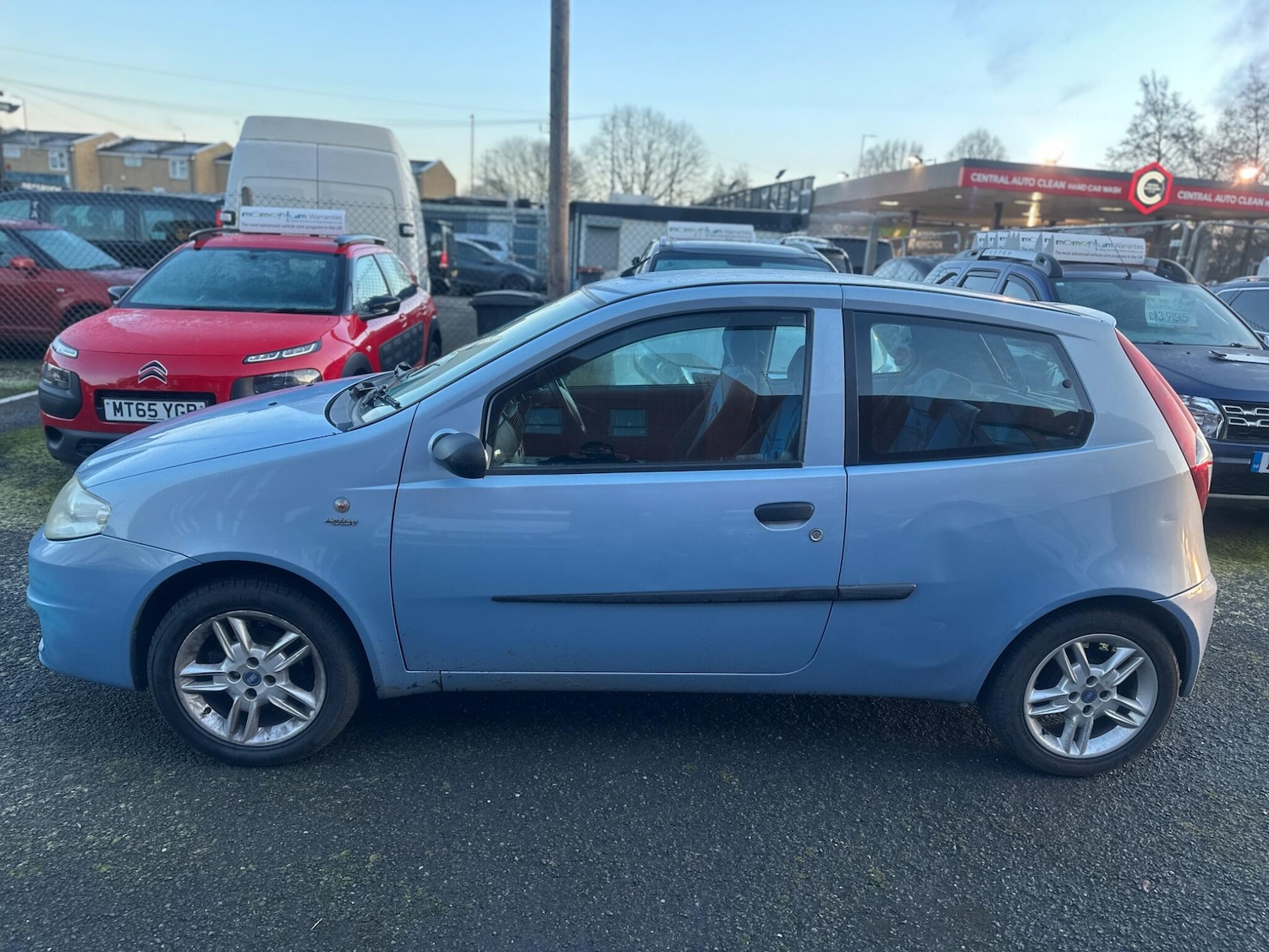 Used Fiat Punto 2005 for sale - 77166858: Photo 2