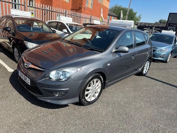 Used Hyundai i30 2011 for sale - 75600335: Photo