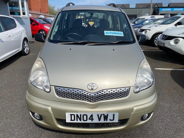 Used Toyota Yaris Verso 2004 for sale - 76314531: Photo 12