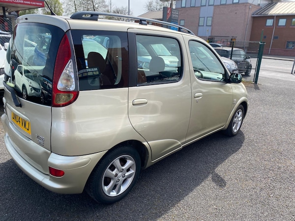 Used Toyota Yaris Verso 2004 for sale - 76314531: Photo 18