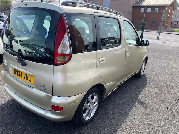 Used Toyota Yaris Verso 2004 for sale - 76314531: Photo 20