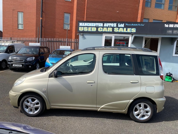 Used Toyota Yaris Verso 2004 for sale - 76314531: Photo 3