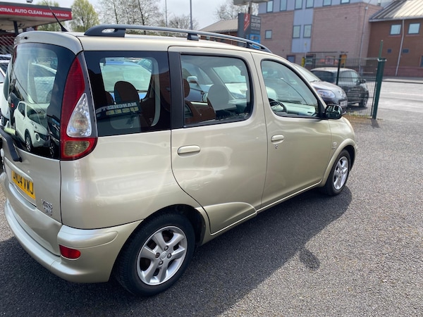 Used Toyota Yaris Verso 2004 for sale - 76314531: Photo 8