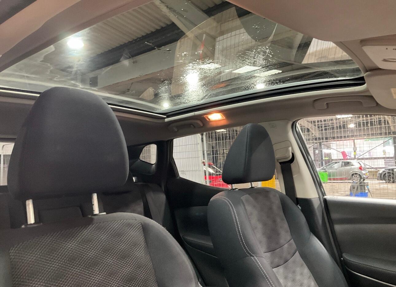 Used Nissan Qashqai for sale - 77016430: Photo 12