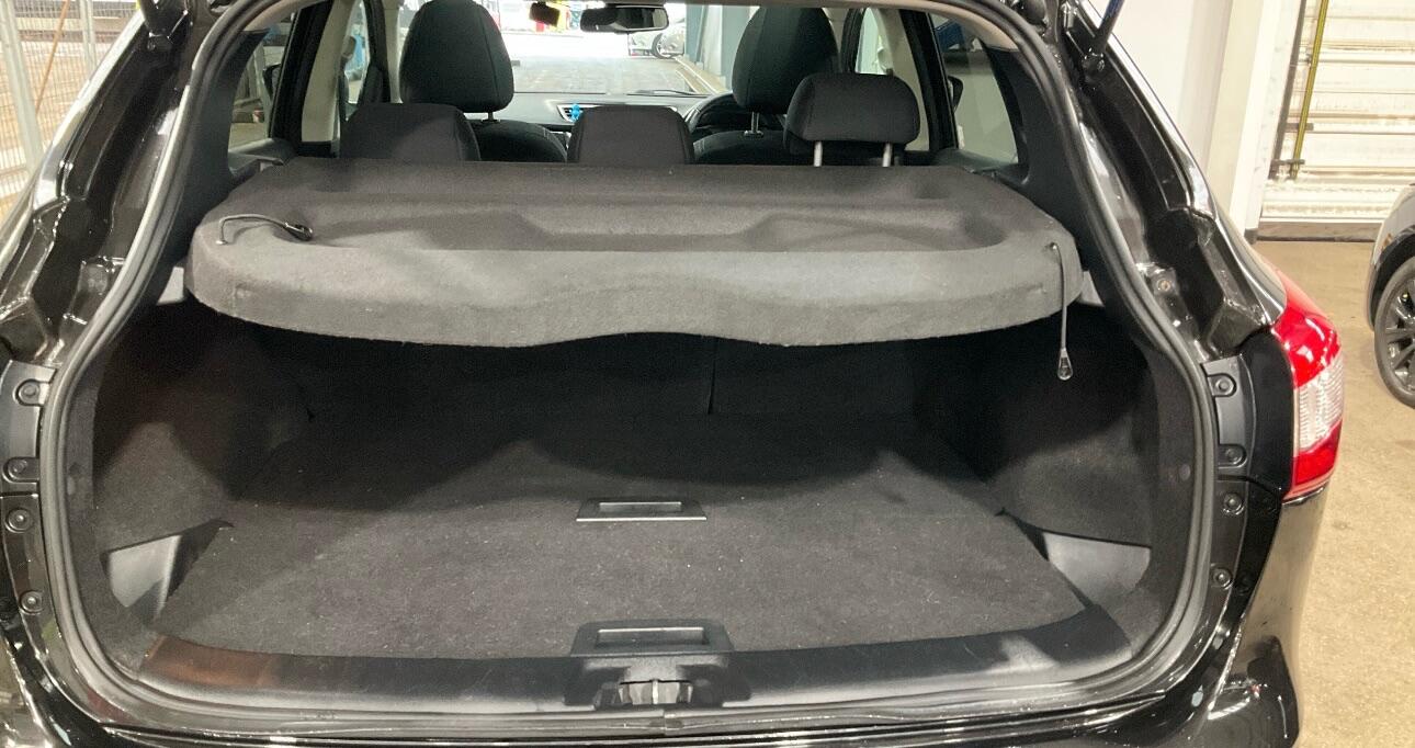 Used Nissan Qashqai for sale - 77016430: Photo 7