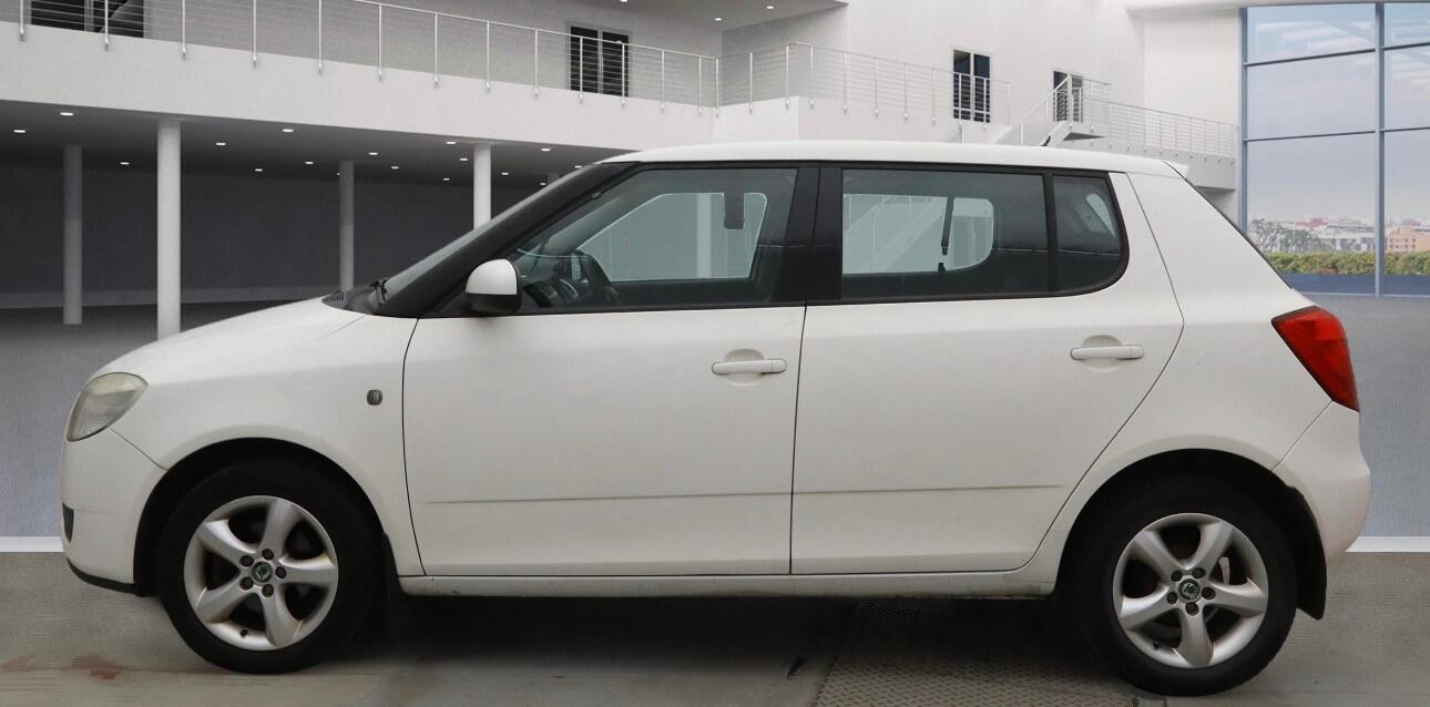 Used Skoda Fabia 2010 for sale - 76371583: Photo 5