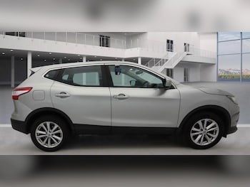 Used Nissan Qashqai 2014 for sale - 77015326: Photo