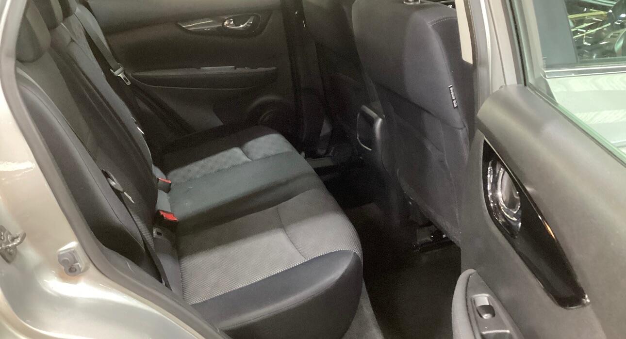 Used Nissan Qashqai 2014 for sale - 77015326: Photo 4