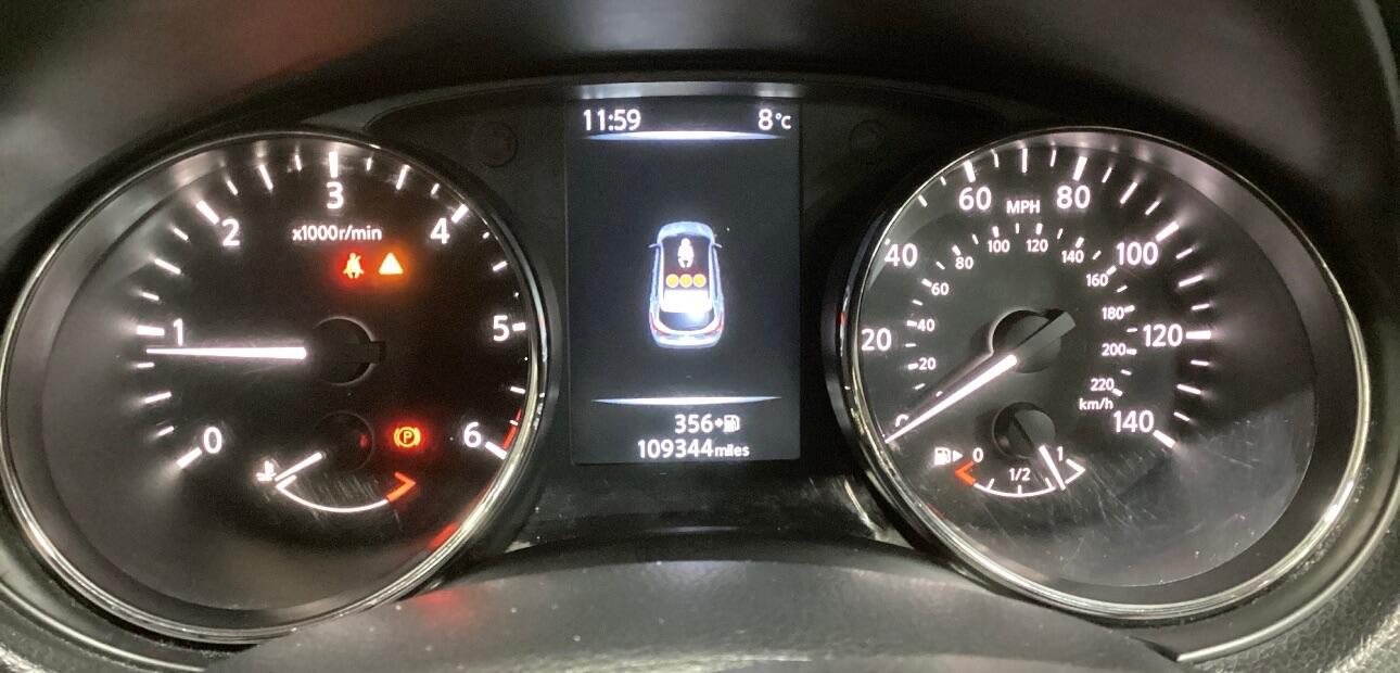 Used Nissan Qashqai 2014 for sale - 77015326: Photo 6