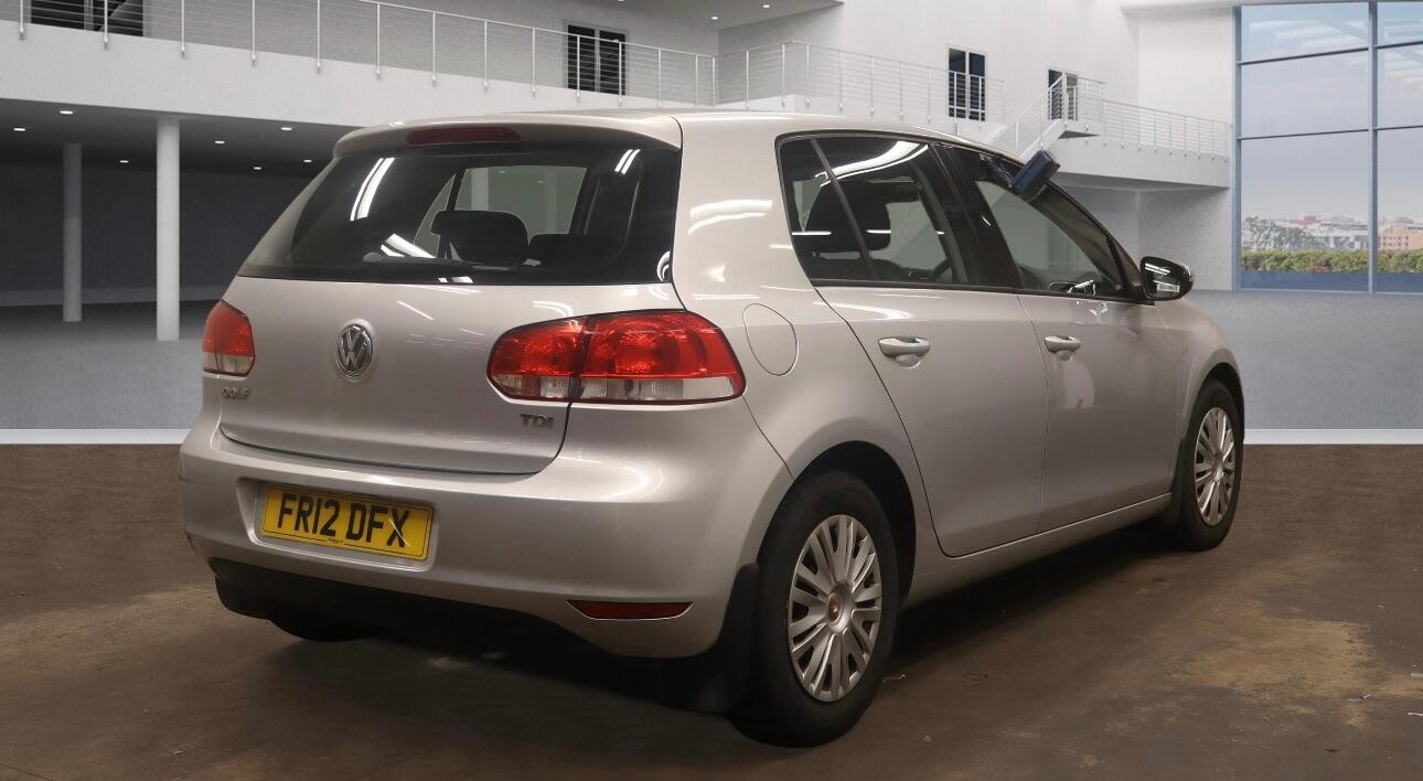 Used Volkswagen Golf 2012 for sale - 76370961: Photo 4