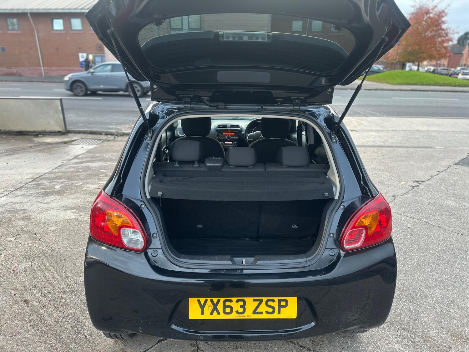 Used Mitsubishi Mirage 2013 for sale - 76993177: Photo 50