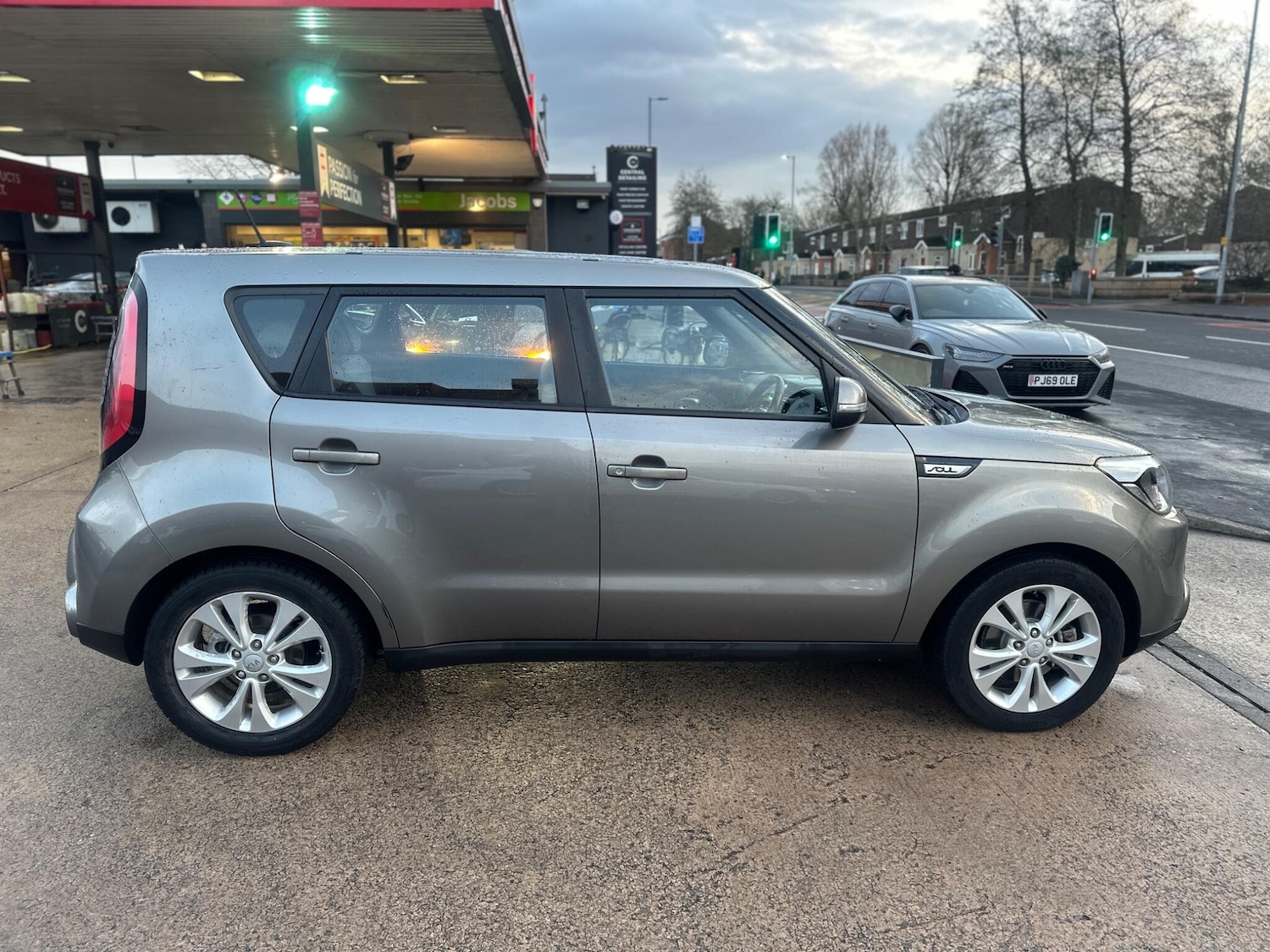 Used Kia Soul 2015 for sale - 77605048: Photo 5