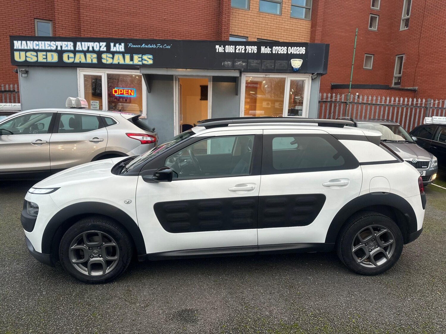 Used Citroen C4 Cactus 2015 for sale - 77605045: Photo 14