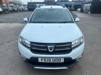 Used Dacia Sandero Stepway 2015 for sale - 78116194: Photo