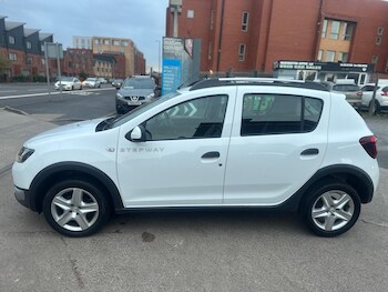 Used Dacia Sandero Stepway 2015 for sale - 78116194: Photo