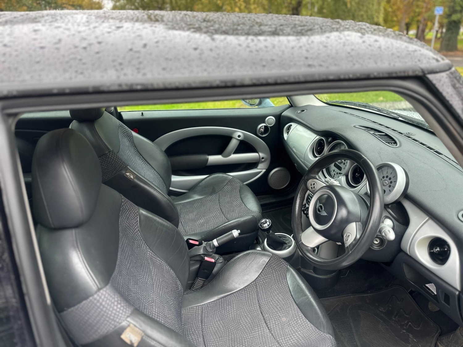 Used MINI Hatch 2004 for sale - 76431879: Photo 19