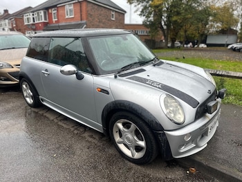 Used MINI Hatch 2004 for sale - 76431879: Photo