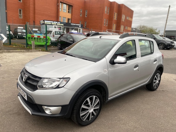 Used Dacia Sandero Stepway 2013 for sale - 74596187: Photo 17