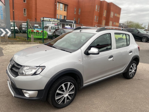 Used Dacia Sandero Stepway 2013 for sale - 74596187: Photo 1