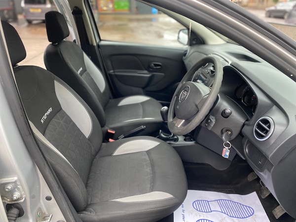 Used Dacia Sandero Stepway 2013 for sale - 74596187: Photo 24