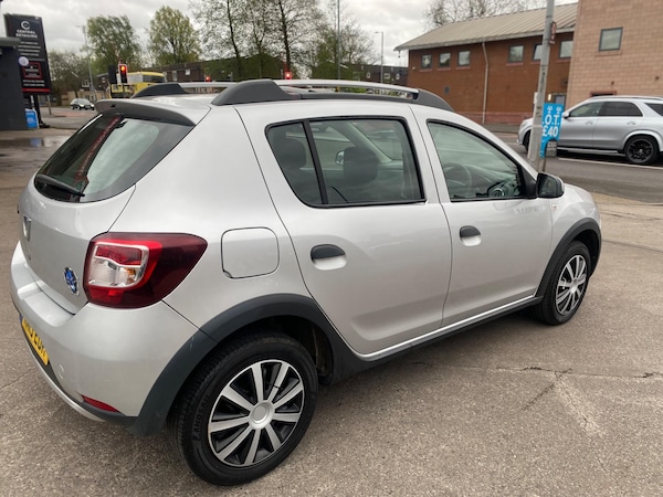 Used Dacia Sandero Stepway 2013 for sale - 74596187: Photo 7