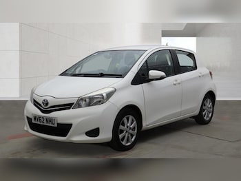 Used Toyota Yaris 2012 for sale - 78342234: Photo