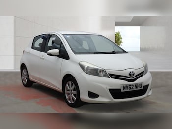 Used Toyota Yaris 2012 for sale - 78342234: Photo
