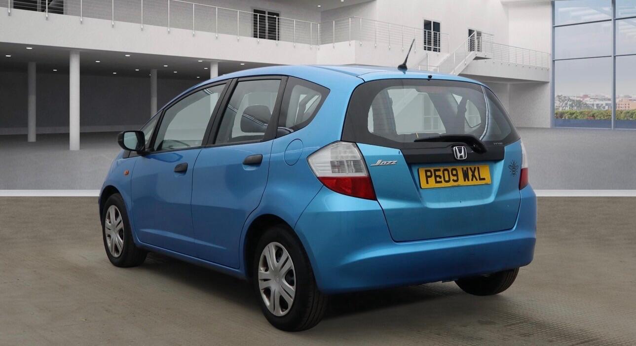 Used Honda Jazz 2009 for sale - 77957719: Photo 3