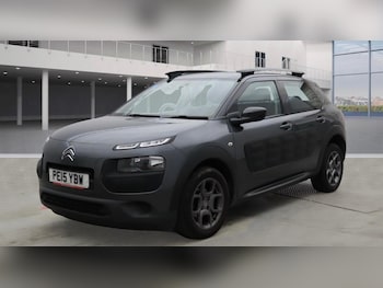 2015 (15) - 1.6 BlueHDi Feel 5dr