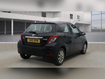 Used Toyota Yaris 2012 for sale - 77670943: Photo