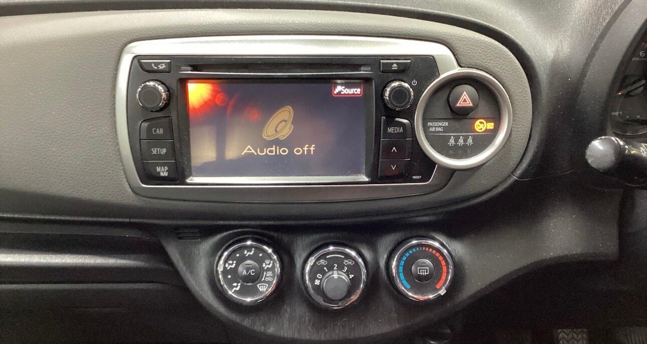 Used Toyota Yaris for sale - 77670943: Photo 8