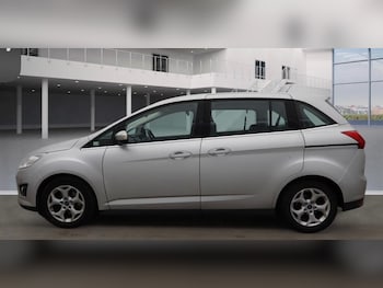 Used Ford Grand C-Max 2014 for sale - 77253927: Photo