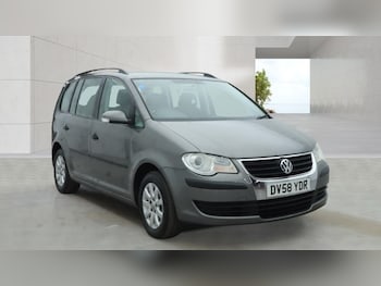 Used Volkswagen Touran 2008 for sale - 78688301: Photo