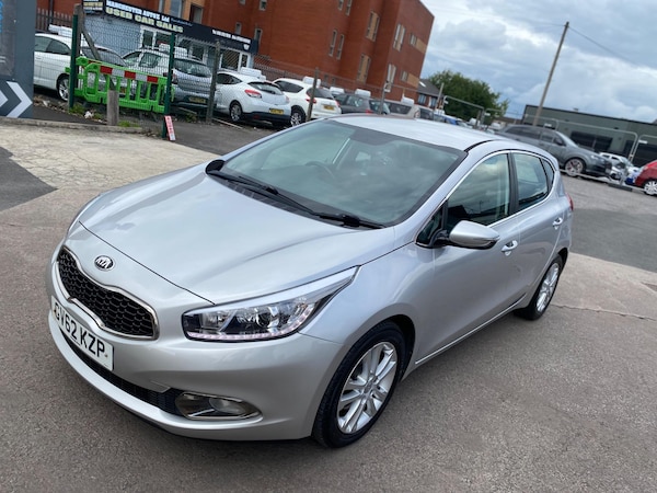 Used Kia Ceed 2013 for sale - 75327126: Photo 16