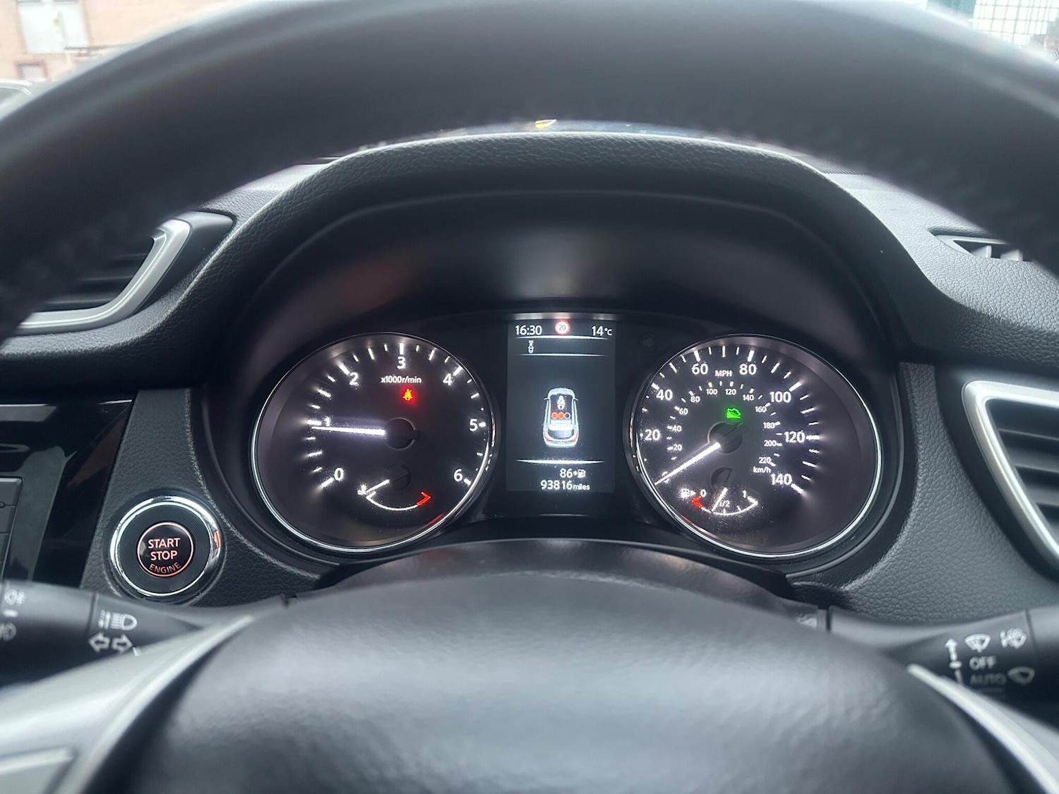 Used Nissan Qashqai for sale - 77671332: Photo 10