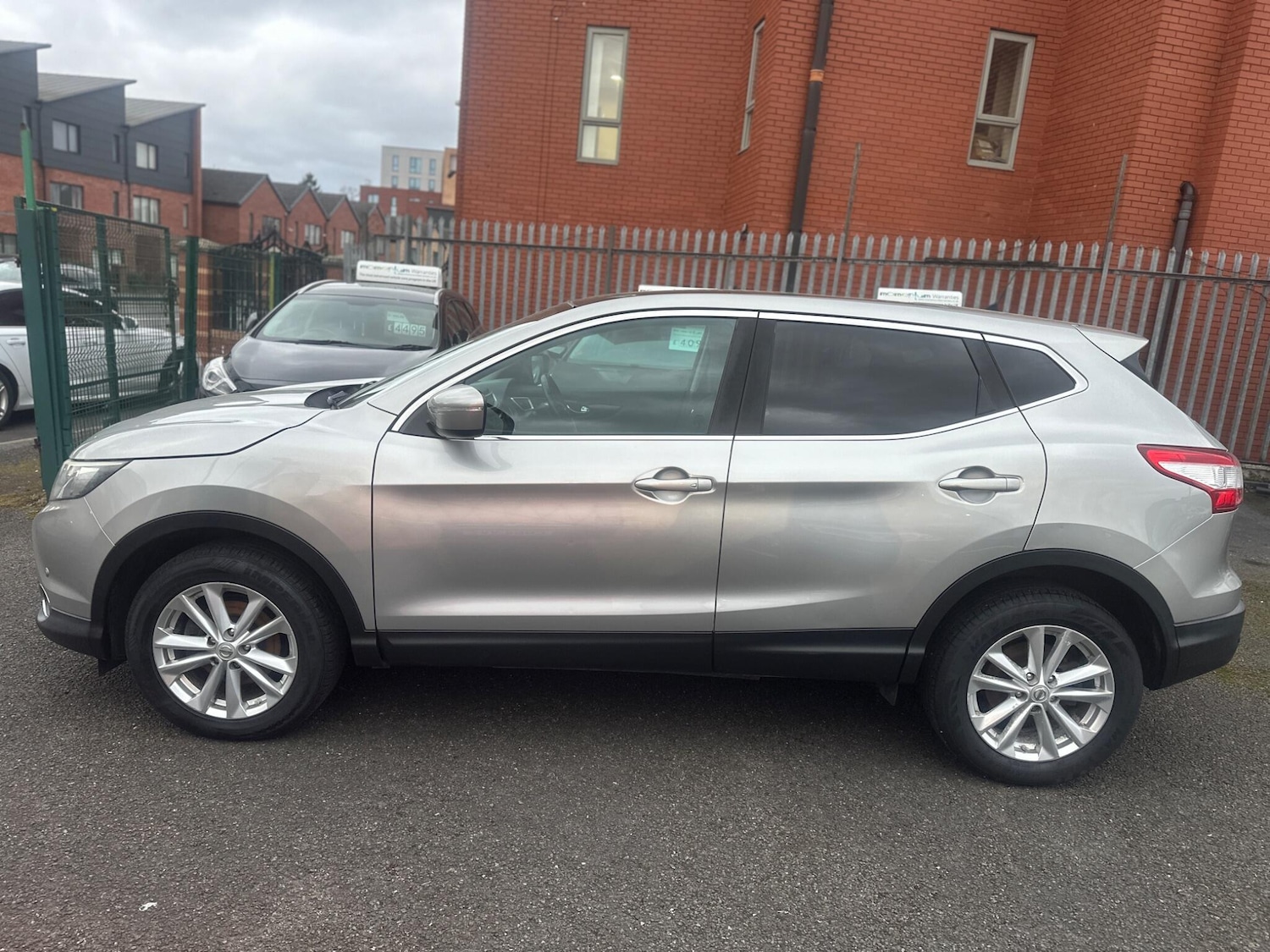Used Nissan Qashqai for sale - 77671332: Photo 17